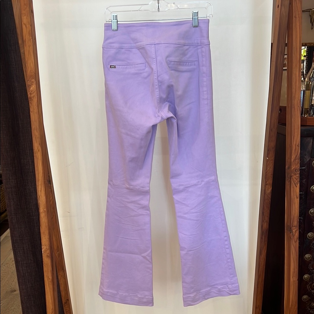 Alice + Olivia OLIVIA Lavender Flare Jeans - Picture 2 of 6